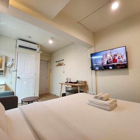בנגקוק Canal View Lo-Ha Guest House, Contactless Check-In מראה חיצוני תמונה