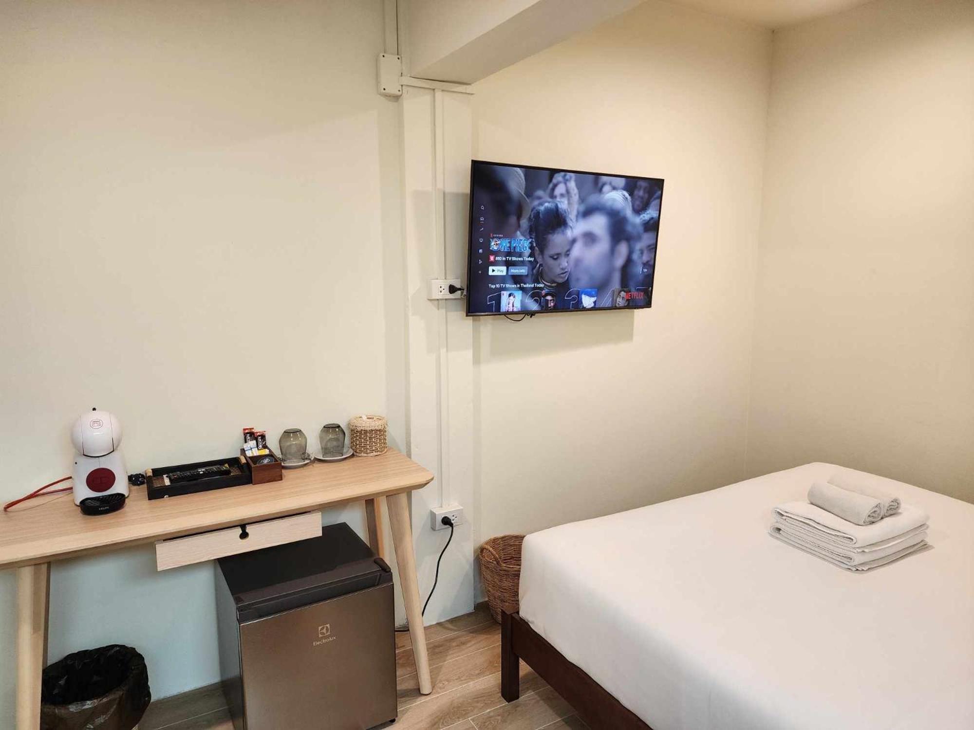בנגקוק Canal View Lo-Ha Guest House, Contactless Check-In מראה חיצוני תמונה