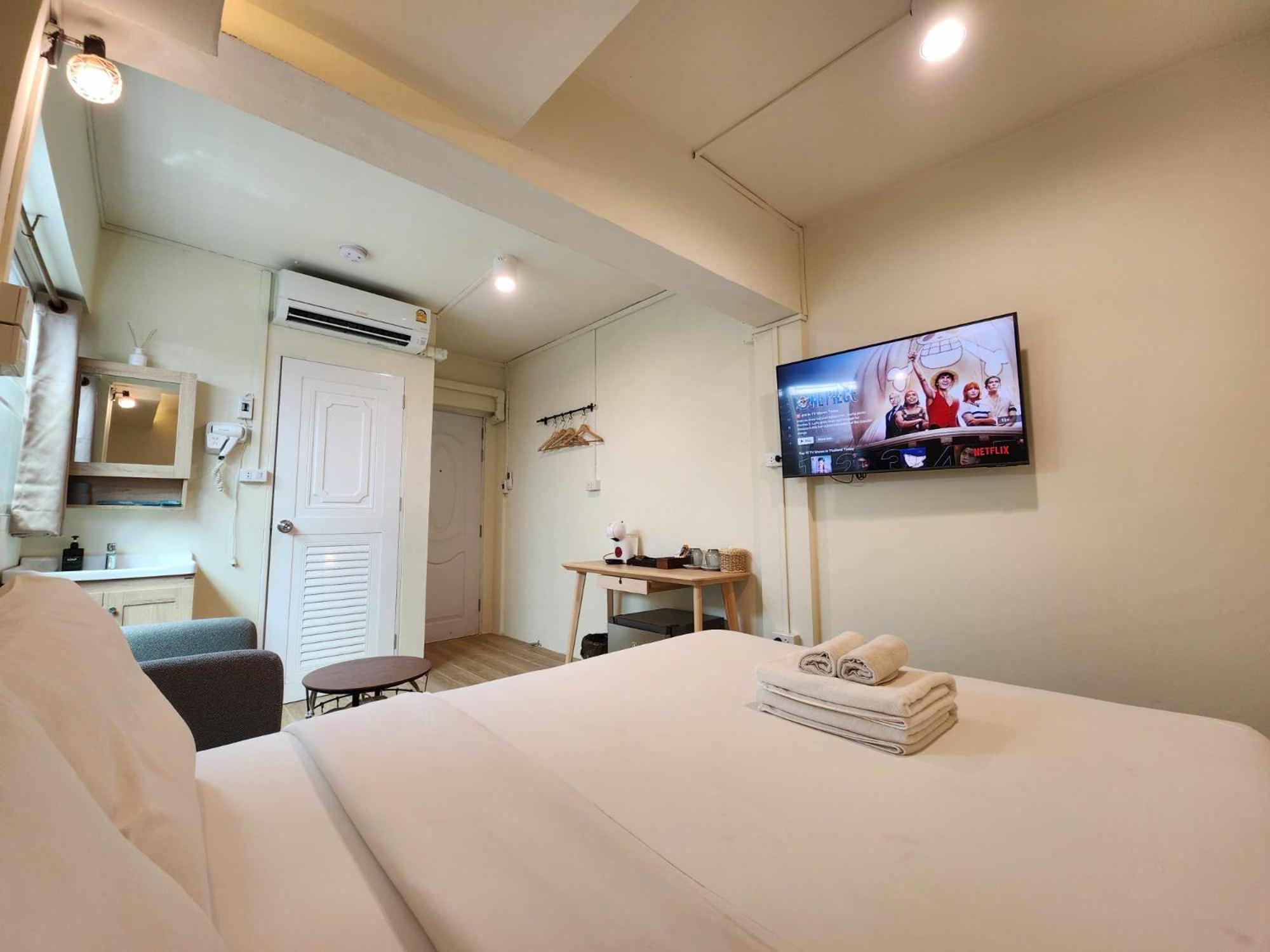 בנגקוק Canal View Lo-Ha Guest House, Contactless Check-In מראה חיצוני תמונה
