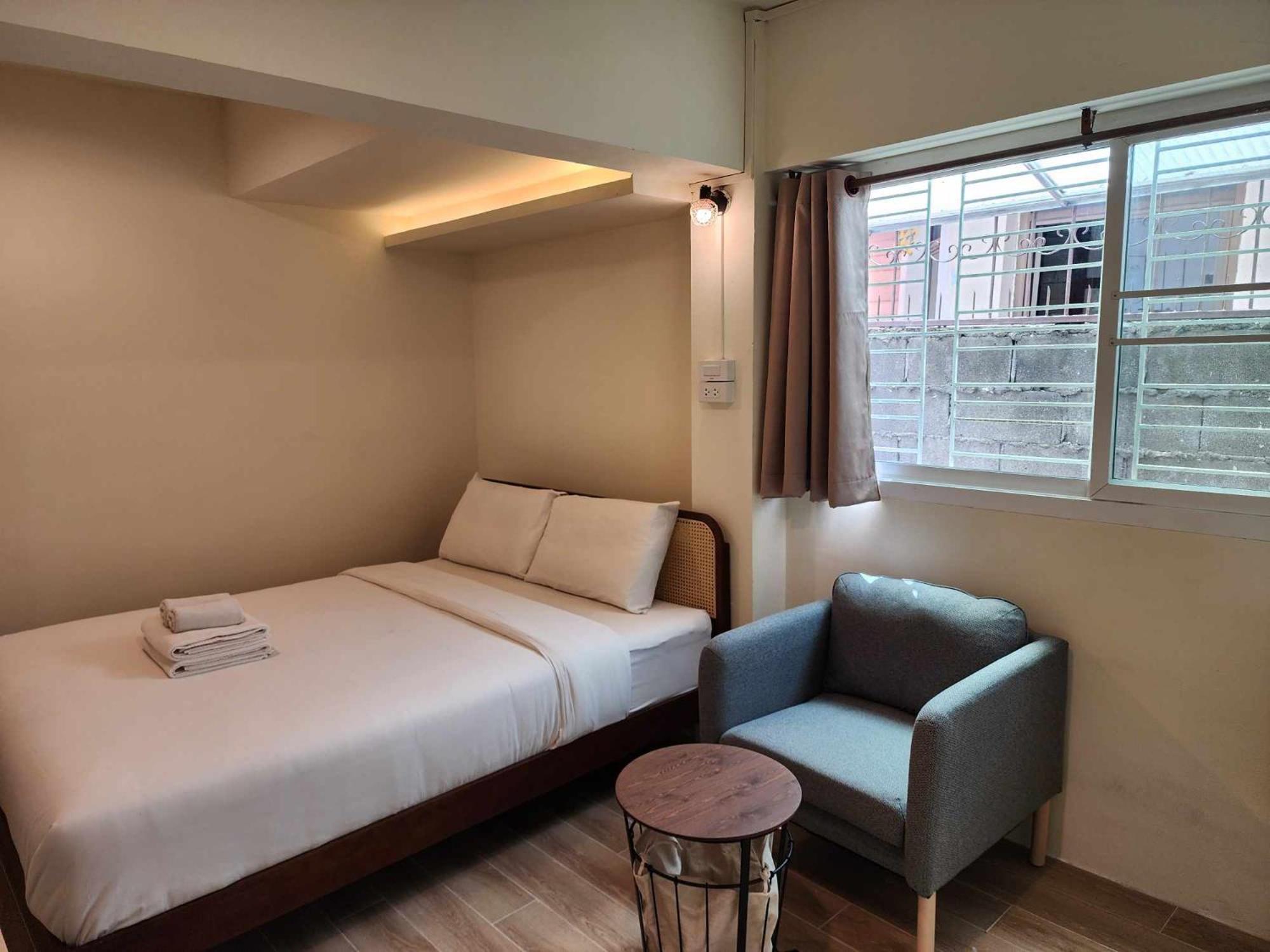 בנגקוק Canal View Lo-Ha Guest House, Contactless Check-In מראה חיצוני תמונה